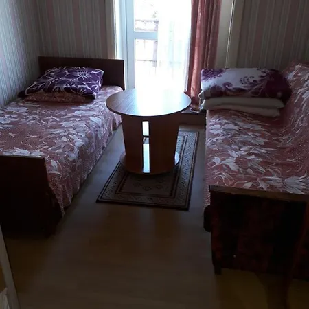 Kambariu Nuoma Nuosavame Name Palangos Centre, 550m Iki Juros * Palanga